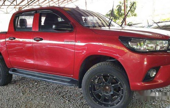 Selling Red Toyota Hilux 2018 at 8000 km in Quezon City