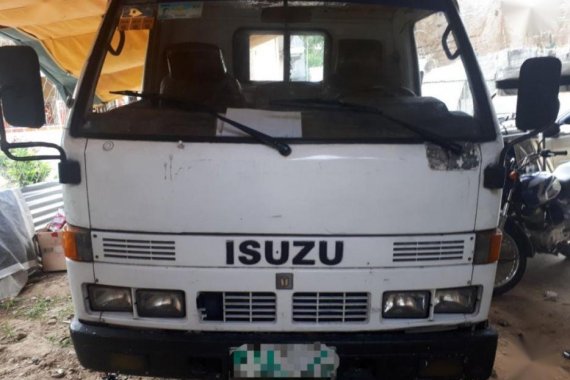 Selling 1998 Isuzu Elf for sale in Pateros