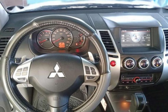 2nd Hand Mitsubishi Montero Sport 2013 at 70000 km for sale in San Pascual