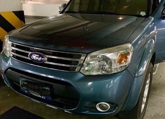 Selling Ford Everest 2013 at 130000 km in Manila