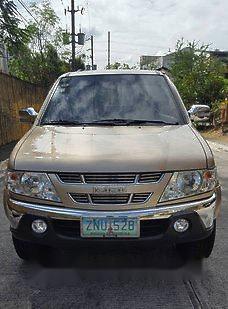 Beige Isuzu Crosswind 2008 for sale in Manual