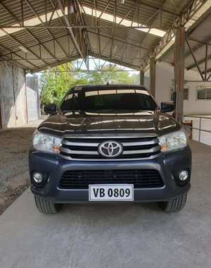 Selling Toyota Hilux 2016 at 40967 km in Quezon City 