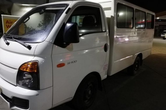 2nd Hand Hyundai H-100 2016 at 99530 km for sale