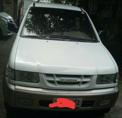 Selling Isuzu Crosswind 2004 Automatic Diesel in Meycauayan