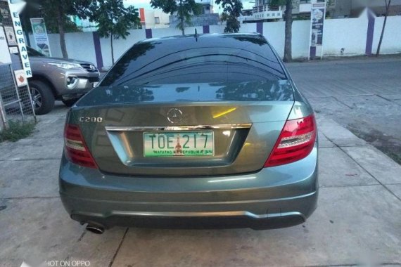 Selling Mercedes-Benz C200 2012 Automatic Gasoline in Santa Rosa