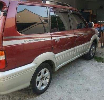 Selling 2nd Hand Toyota Revo 2003 in Cainta