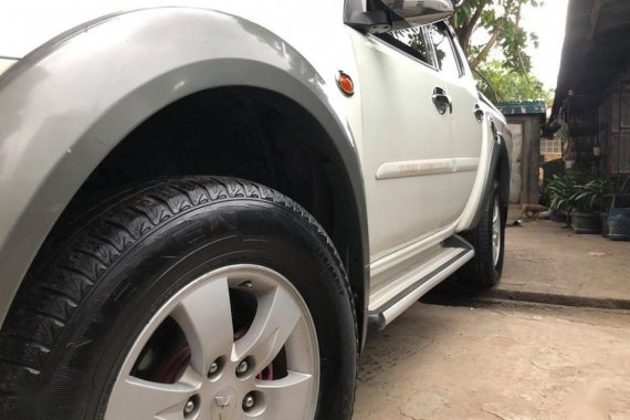 Selling Mitsubishi Strada 2009 Manual Diesel in Baguio