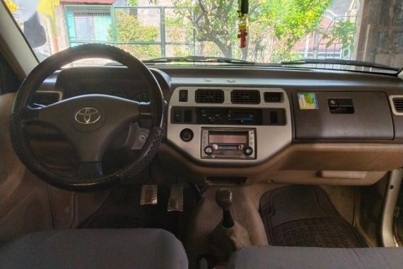 Selling Toyota Revo 2003 Manual Gasoline in Lumban