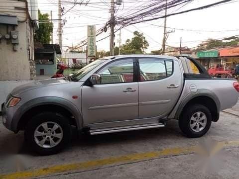 Selling 2nd Hand Mitsubishi Strada 2007 in Cebu City