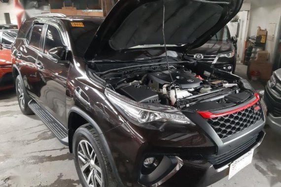 Brown Toyota Fortuner 2018 Automatic Diesel for sale in Quezon City