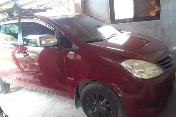 Selling 2nd Hand Toyota Innova 2006 in Tuguegarao