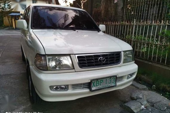 Selling 2nd Hand Toyota Revo 2002 Manual Gasoline at 130000 km in Valenzuela