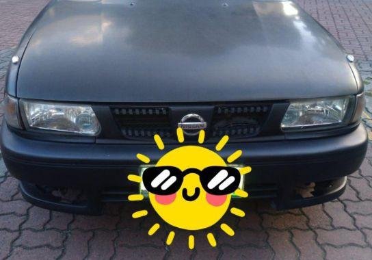Selling Nissan Sentra Automatic Gasoline in Quezon City