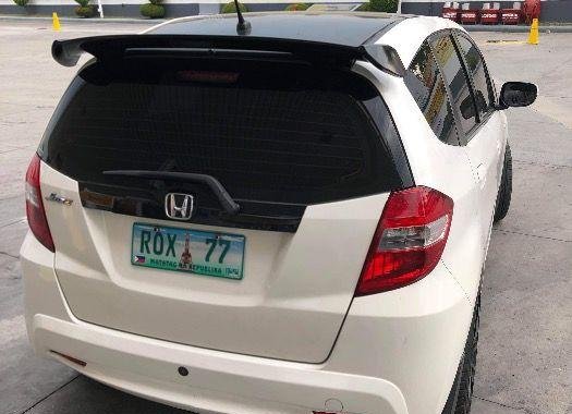 2nd Hand Honda Jazz 2012 at 70000 km for sale in Quezon City