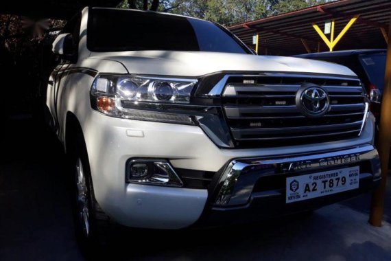 New Toyota Land Cruiser 2019 Automatic Diesel for sale in Quezon City