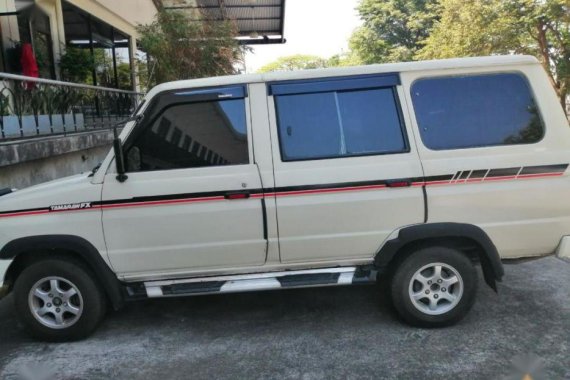 Selling Toyota Tamaraw 2000 Manual Gasoline in Biñan