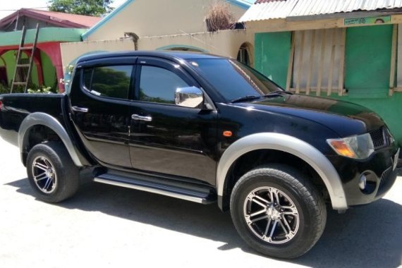 Selling Mitsubishi Strada 2008 Manual Diesel in Butuan