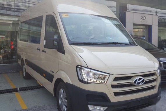 Selling Brand New Hyundai H350 in Makati