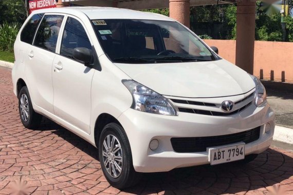 Selling 2nd Hand Toyota Avanza 2015 in Dasmariñas