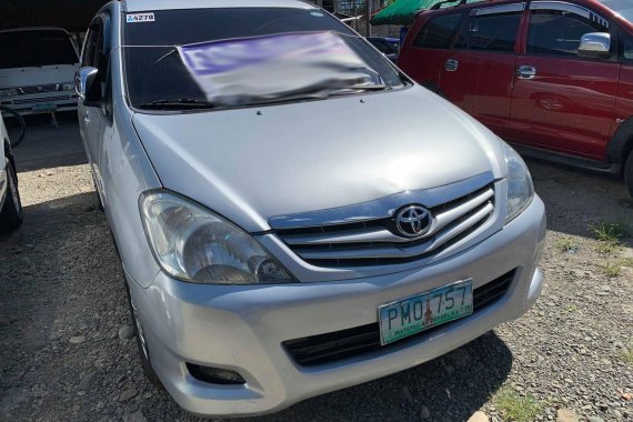 Selling 2nd Hand 2010 Toyota Innova Diesel Automatic