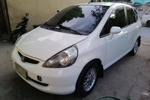 2nd Hand Honda Fit 2000 for sale in Marikina