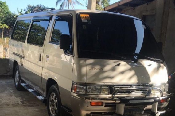 Selling 2nd Hand Nissan Urvan Escapade 2013 in Lipa