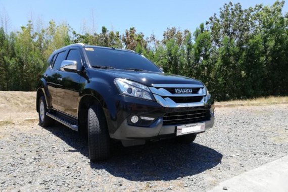 Sell 2nd Hand 2016 Isuzu Mu-X Manual Diesel at 80000 km in Parañaque