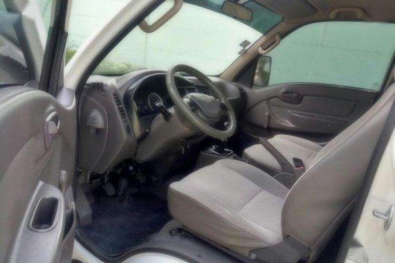2nd Hand Hyundai H-100 2014 for sale in General Trias