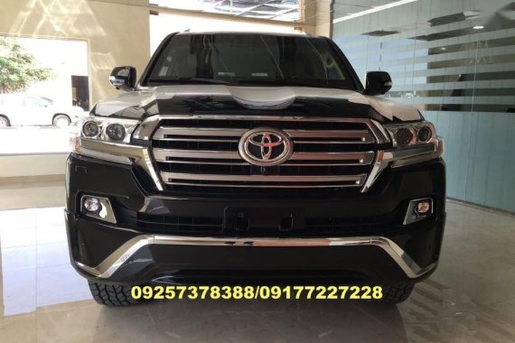 Selling New Toyota Land Cruiser in Cebu City