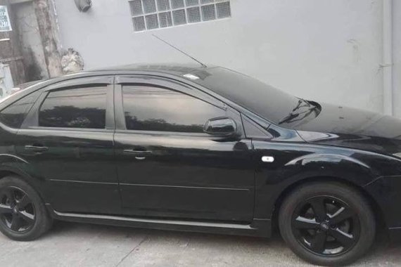 Selling 2nd Hand Ford Focus 2005 in Quezon City