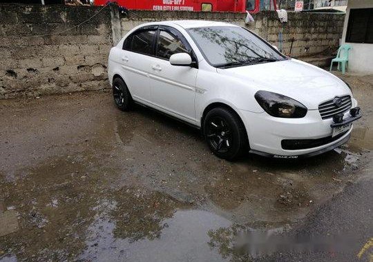 Selling White Hyundai Accent 2010 Manual Diesel at 57000 km 