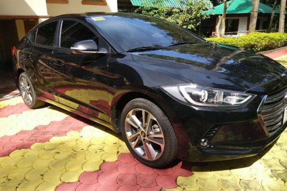 2017 Hyundai Elantra Automatic Black at 8000 km for sale in Pasig