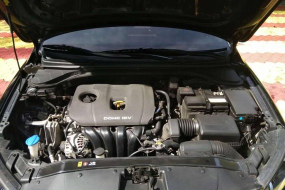 2017 Hyundai Elantra Automatic Black at 8000 km for sale in Pasig