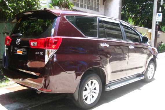 Selling Red 2016 Toyota Innova Automatic at 9000 km