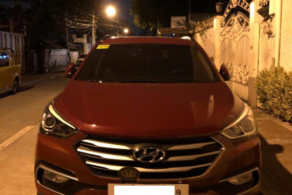 2017 Hyundai Santa Fe Automatic at 19000 km for sale in Pasig