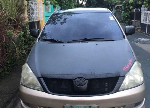 2nd Hand Toyota Innova 2005 for sale in Quezon City