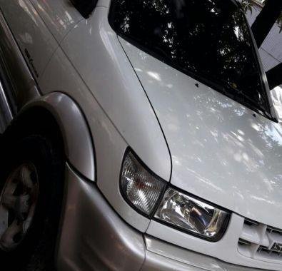 2003 Isuzu Crosswind for sale in Valenzuela