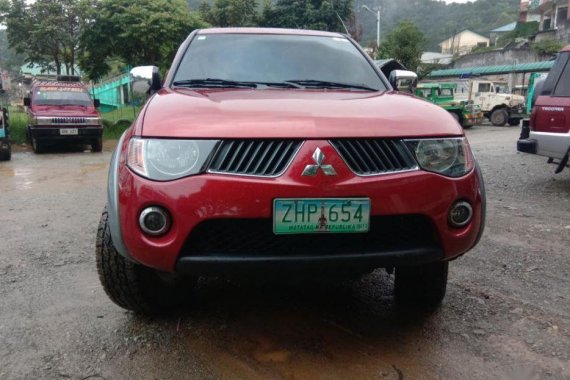 Selling Mitsubishi Strada 2007 Automatic Diesel in La Trinidad