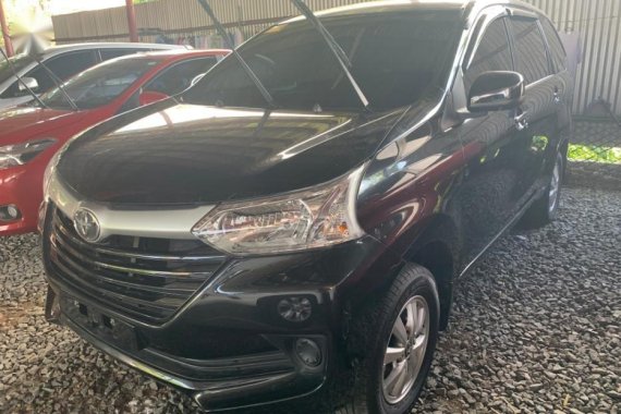 Selling Black Toyota Avanza 2017 in Quezon City