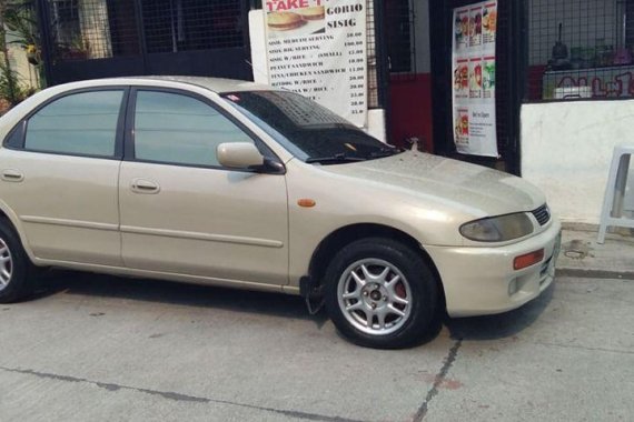 Selling Mazda 323 1996 Manual Gasoline in Rodriguez