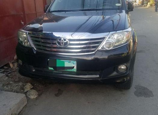 Selling Toyota Fortuner 2012 Automatic Gasoline in Parañaque