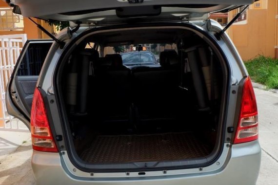 2nd Hand Toyota Innova 2007 Automatic Gasoline for sale in Lipa