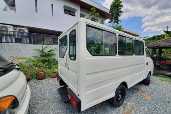 Used Hyundai H-100 2015 Manual Diesel for sale in Meycauayan