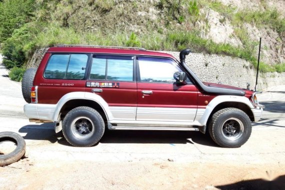 1995 Mitsubishi Pajero for sale in La Trinidad