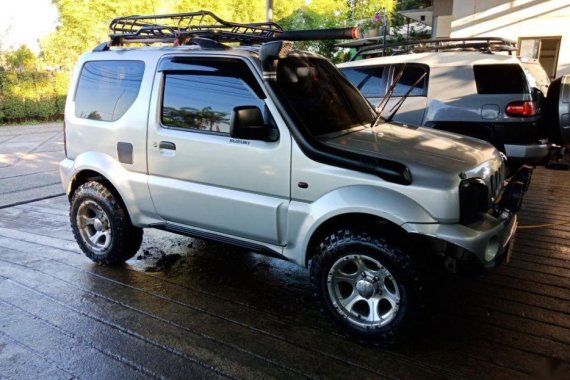 Selling 2nd Hand Suzuki Jimny 2004 in Davao City