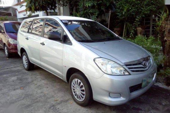 Toyota Innova 2012 Manual Diesel for sale in Quezon City