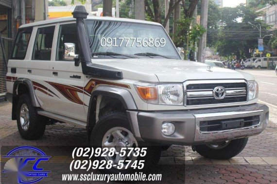 Selling New Toyota Land Cruiser 2017 in Quezon City