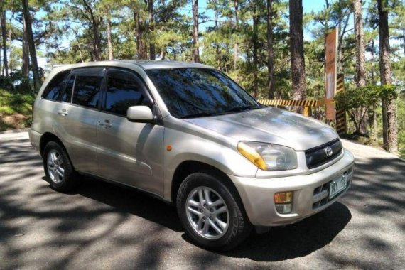 Sell 2nd Hand 2003 Toyota Rav4 Manual Gasoline at 100000 km in Baguio