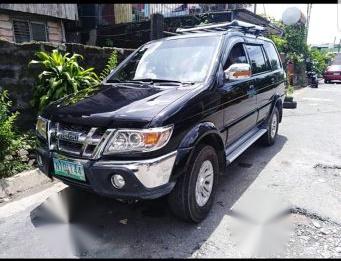 Used Isuzu Crosswind 2010 for sale in Baguio