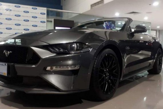 Selling New 2019 Ford Mustang Convertible for sale in Meycauayan